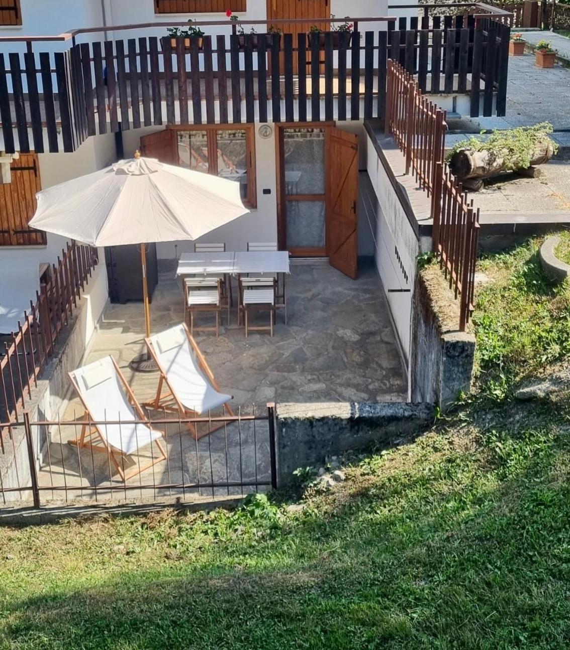 La Casa Del Cervo Apartment Лимоне Пиемонте Екстериор снимка